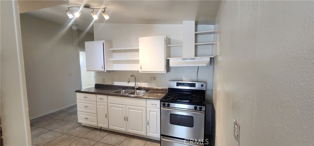 6963 Tamarisk Avenue - Photo 2