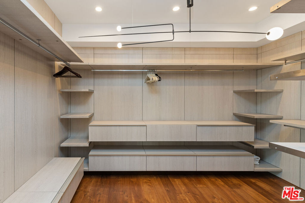 623 N Edinburgh Avenue - Photo 23