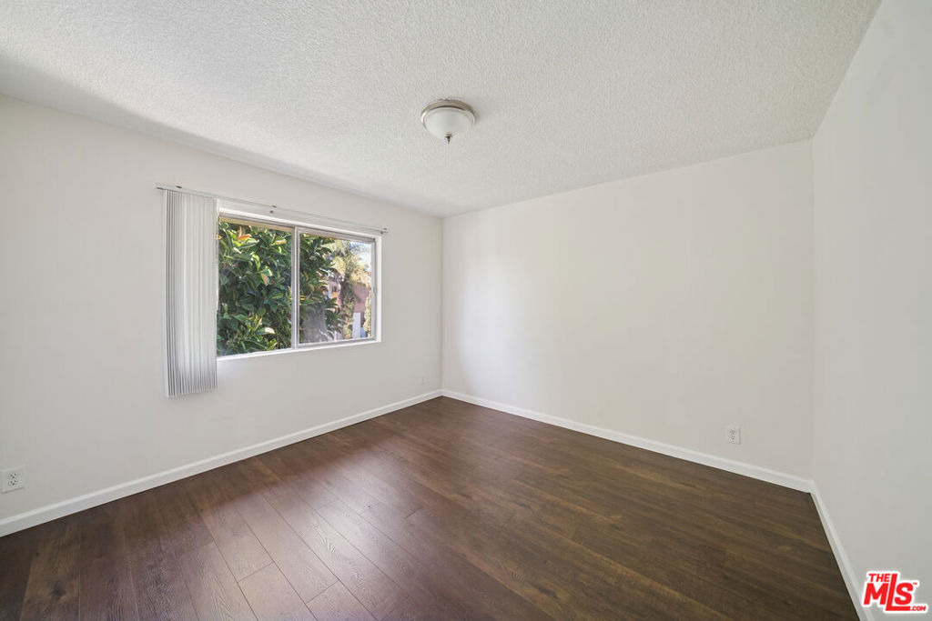 2038 S Holt Avenue - Photo 6