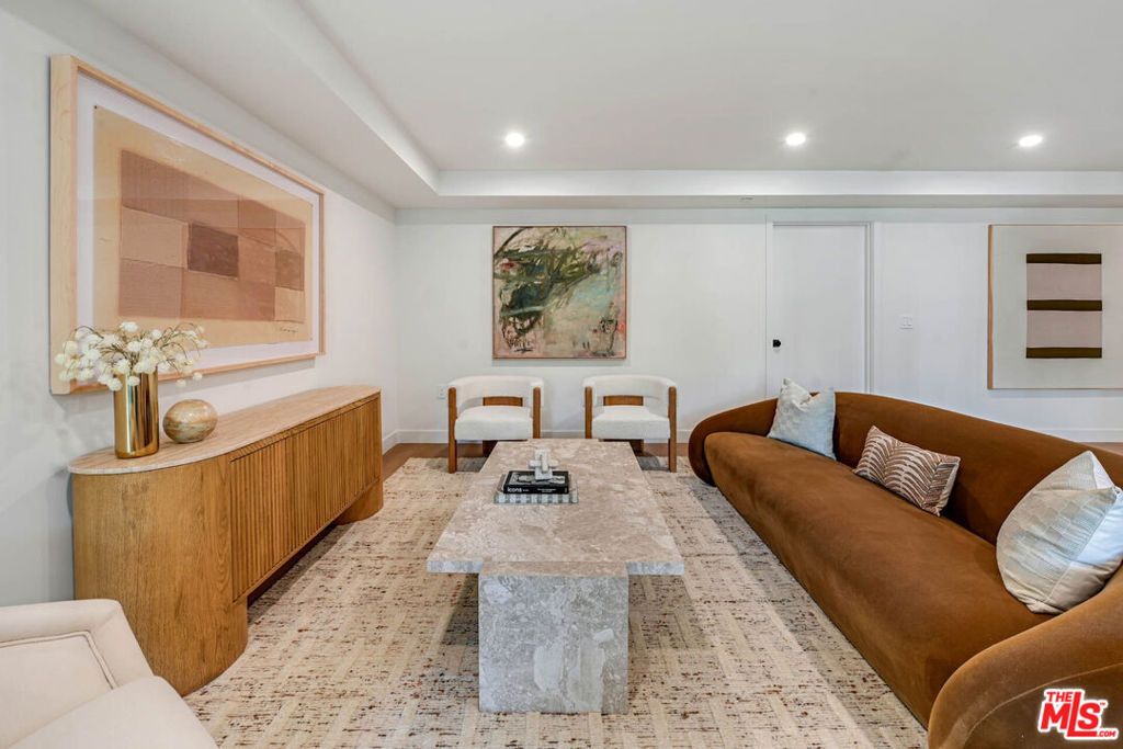 350 N Palm Drive - Photo 4