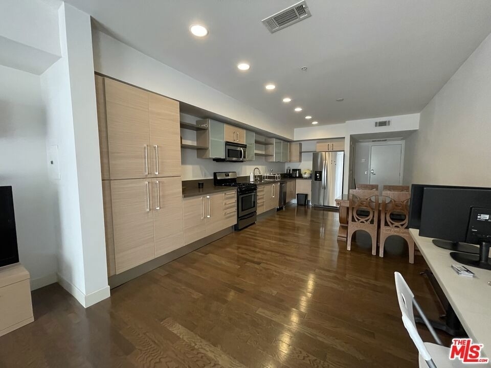 1234 Wilshire Boulevard - Photo 7