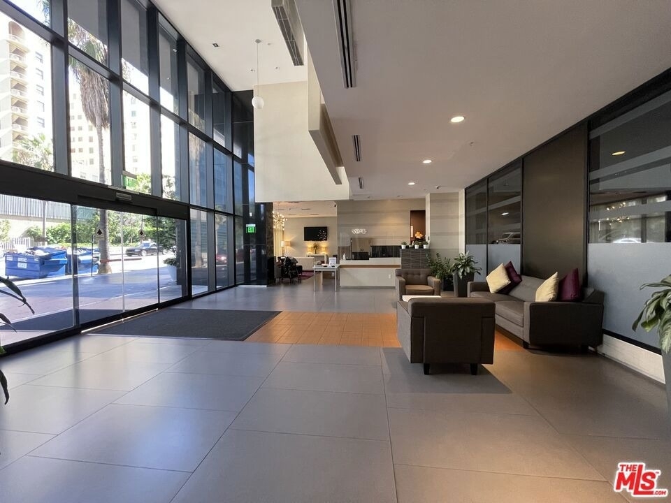 1234 Wilshire Boulevard - Photo 3