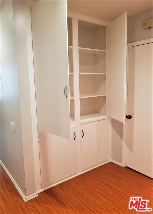 435 N Palm Drive - Photo 14