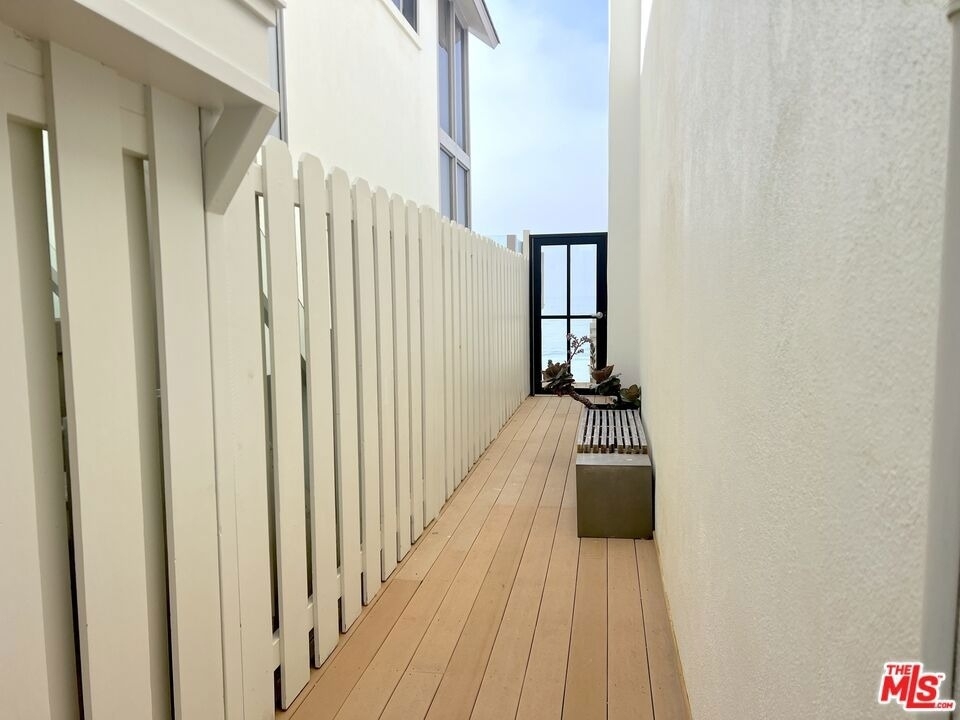 25366 Malibu Road - Photo 22