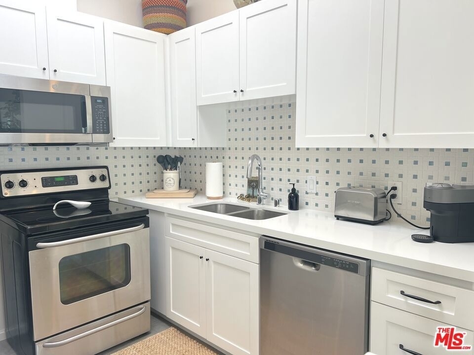 25366 Malibu Road - Photo 7