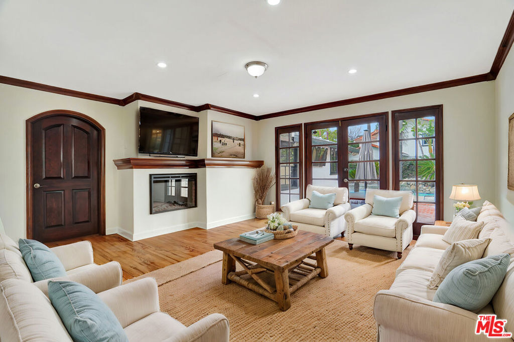 5155 Densmore Avenue - Photo 26