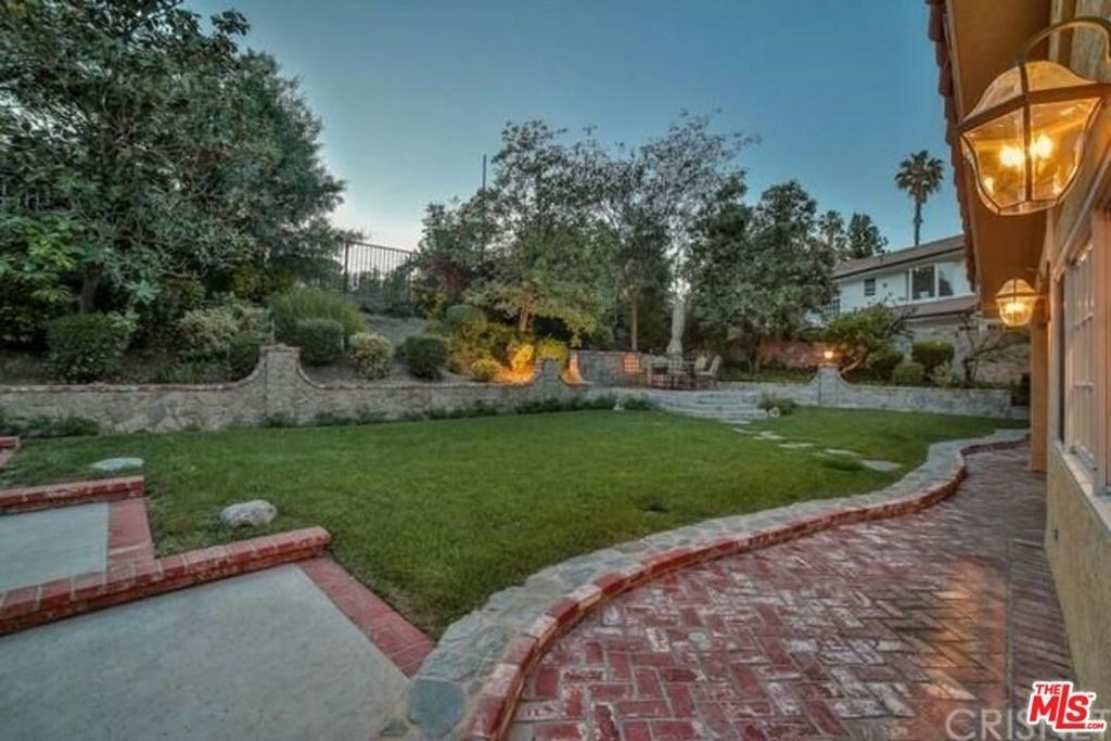 4949 Palomar Drive - Photo 8