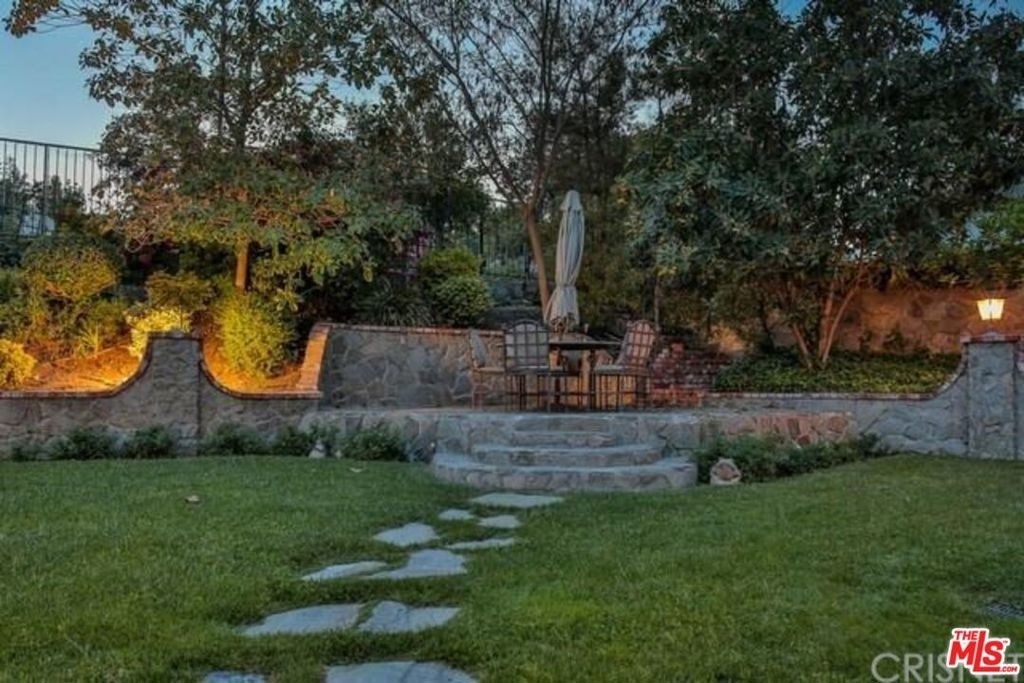 4949 Palomar Drive - Photo 15
