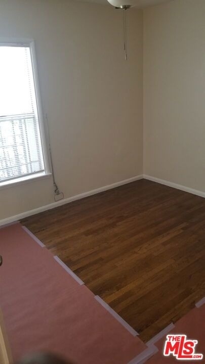1414 W 25th Street - Photo 9
