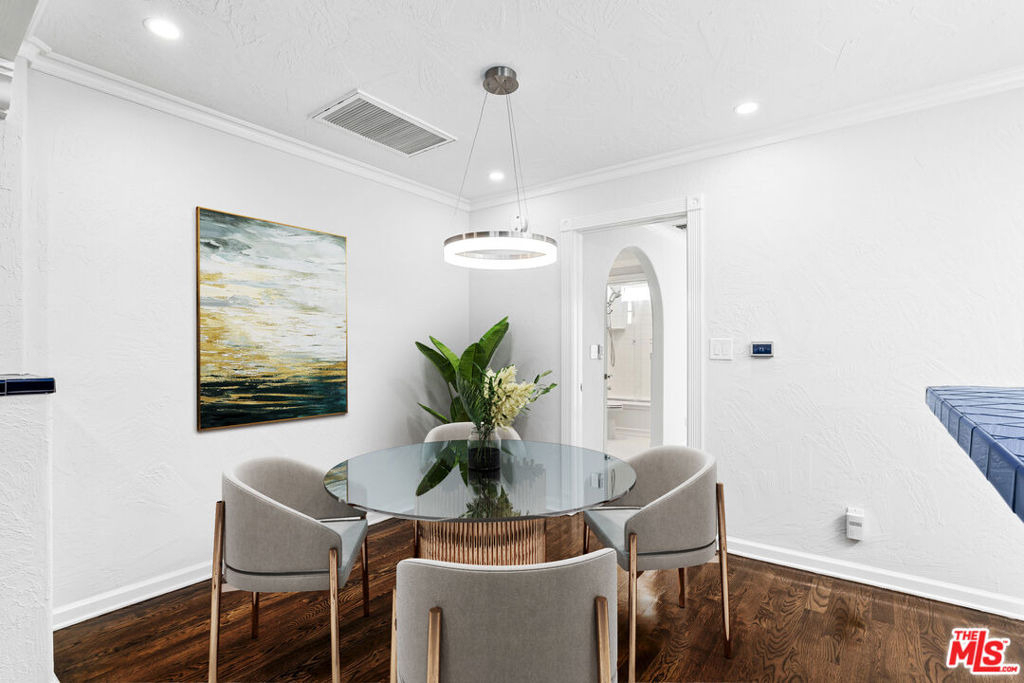 916 N Alfred Street - Photo 3
