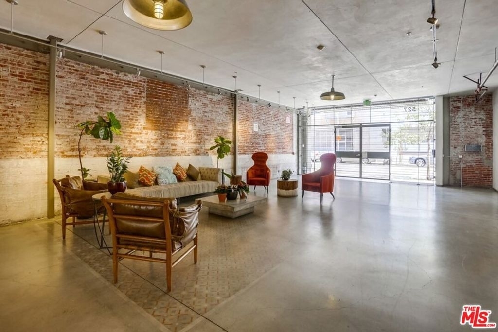 527 Molino Street - Photo 13