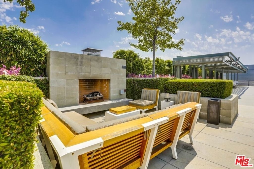 527 Molino Street - Photo 14
