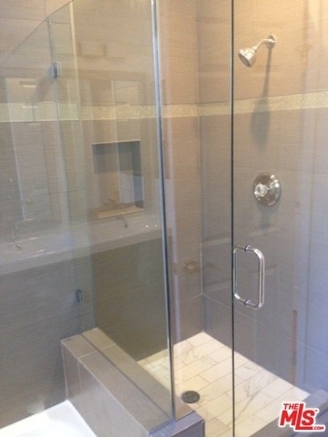216 S Rexford Drive - Photo 10