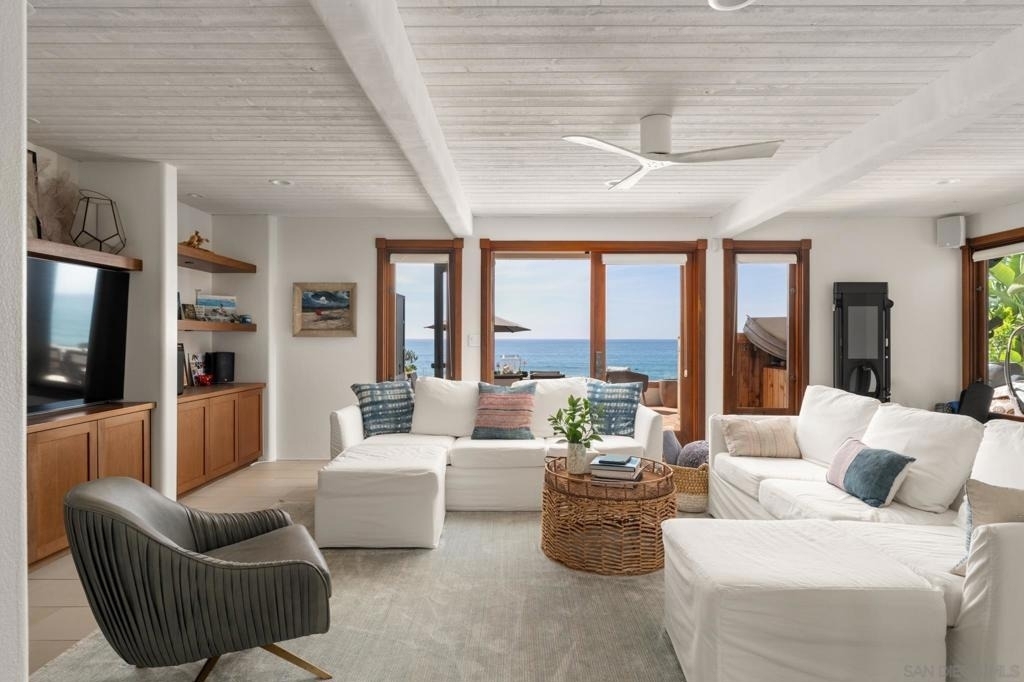 1370 Neptune - Photo 22