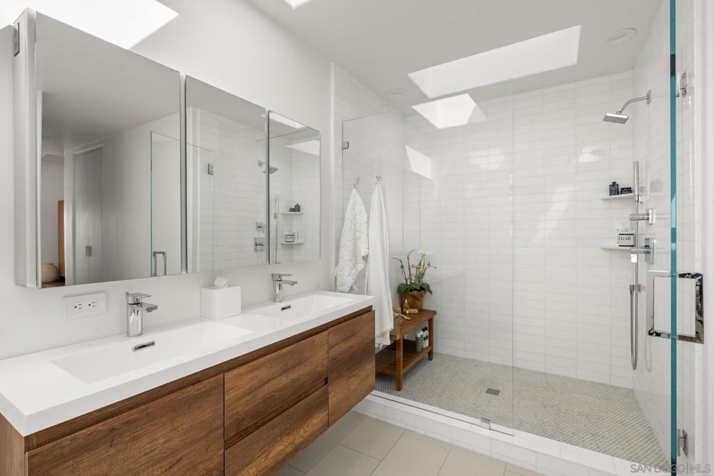 1370 Neptune - Photo 8
