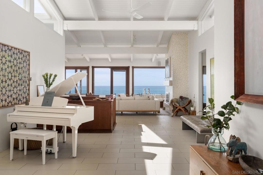 1370 Neptune - Photo 5
