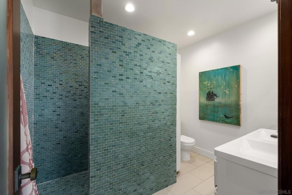 1370 Neptune - Photo 24
