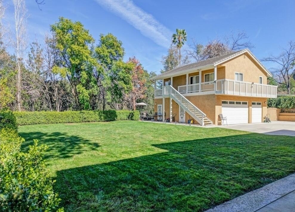 1377 Knoll Road - Photo 1