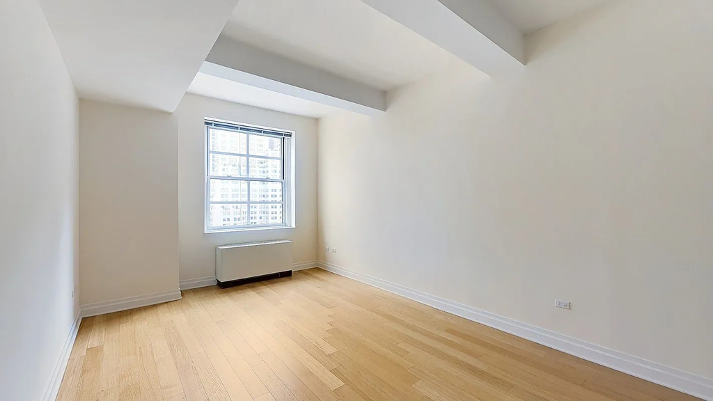 21 West Street - Photo 3