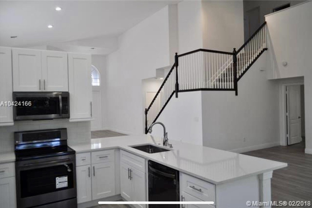 5 Lake Eden Drive - Photo 2
