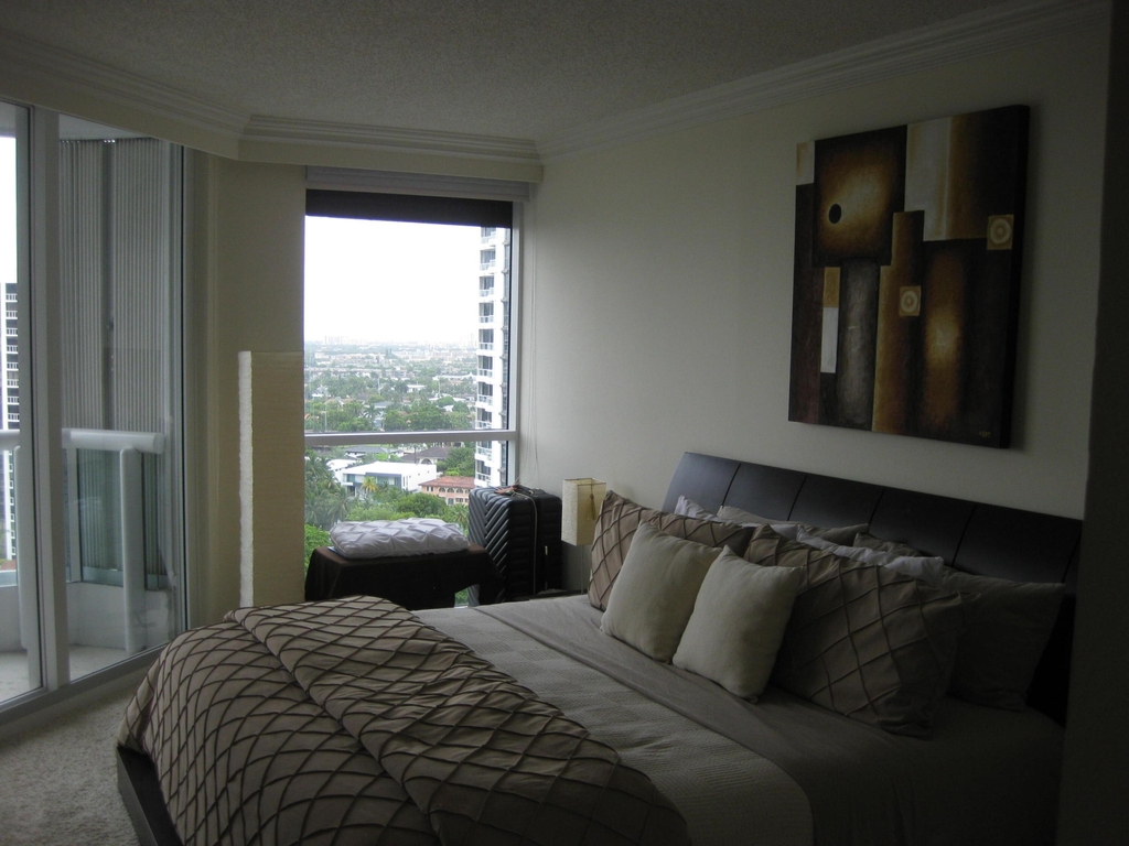 21055 Yacht Club Drive - Photo 10