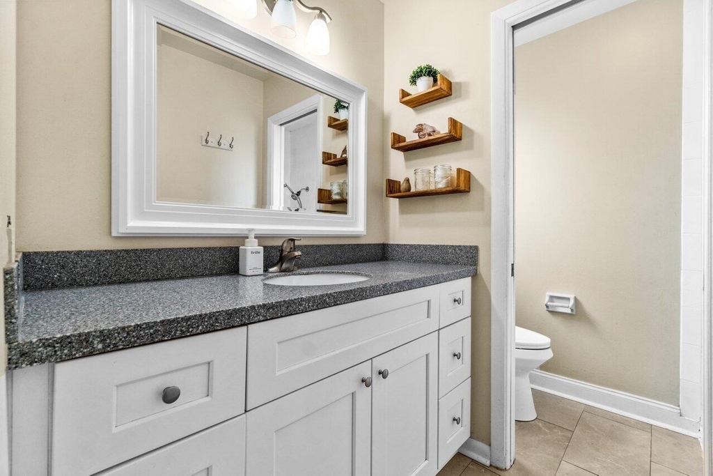 1352 Wyndcliff Drive - Photo 13