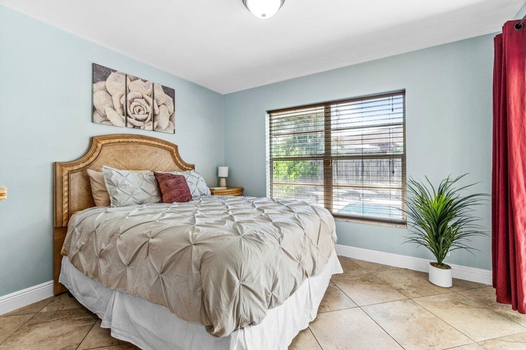 1352 Wyndcliff Drive - Photo 14