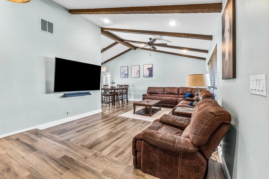 1352 Wyndcliff Drive - Photo 1