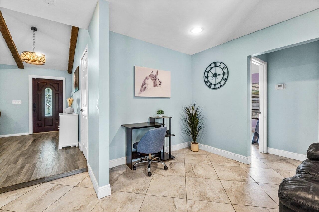 1352 Wyndcliff Drive - Photo 10