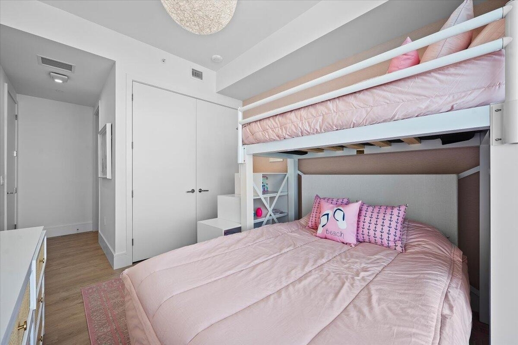 220 Lake Shore Drive - Photo 29