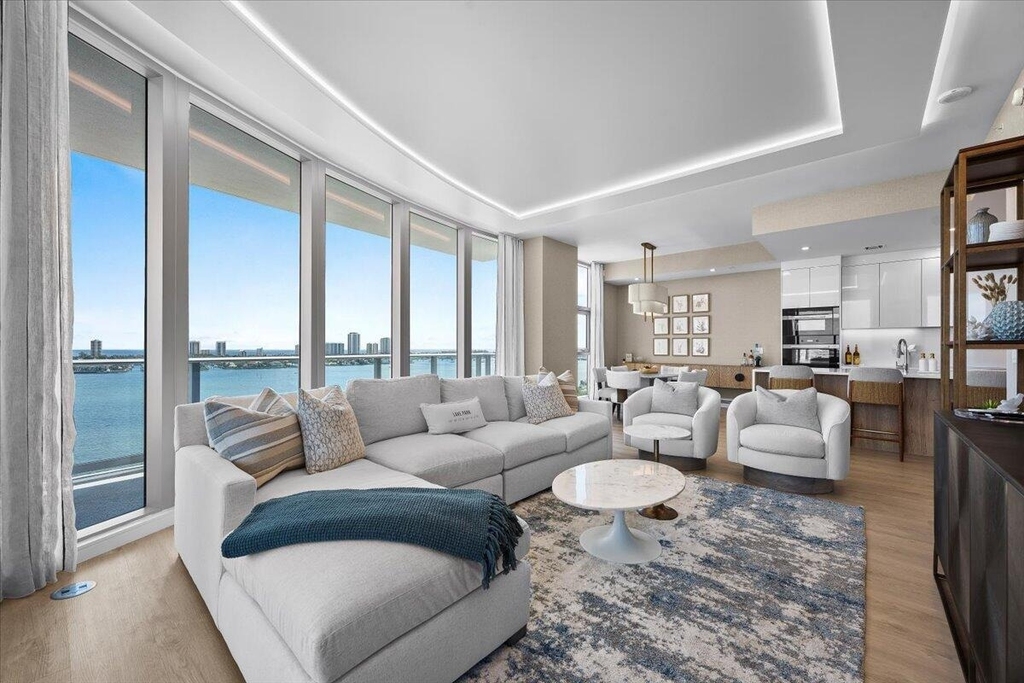 220 Lake Shore Drive - Photo 9