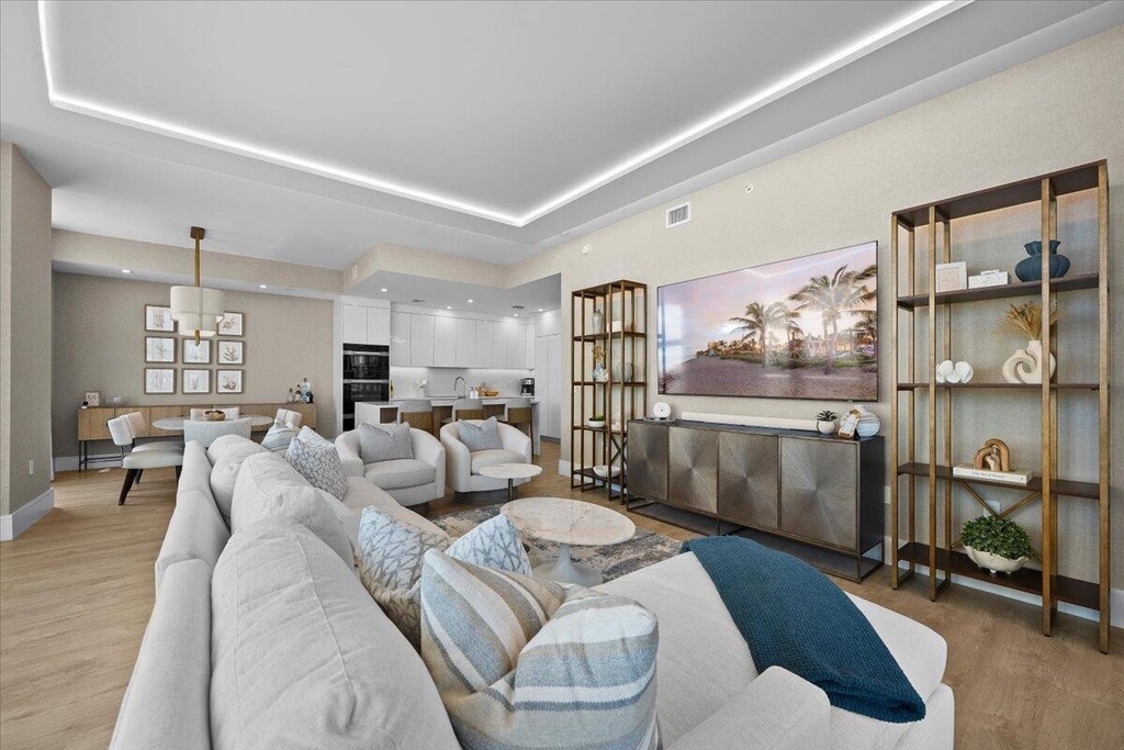 220 Lake Shore Drive - Photo 10