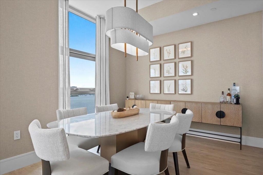 220 Lake Shore Drive - Photo 11