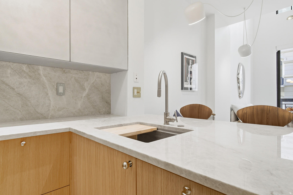 801 S Olive Avenue - Photo 18