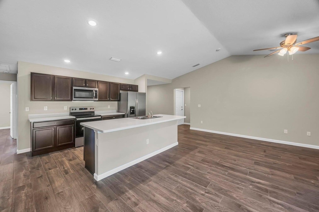 574 Nw Bayshore Boulevard - Photo 17