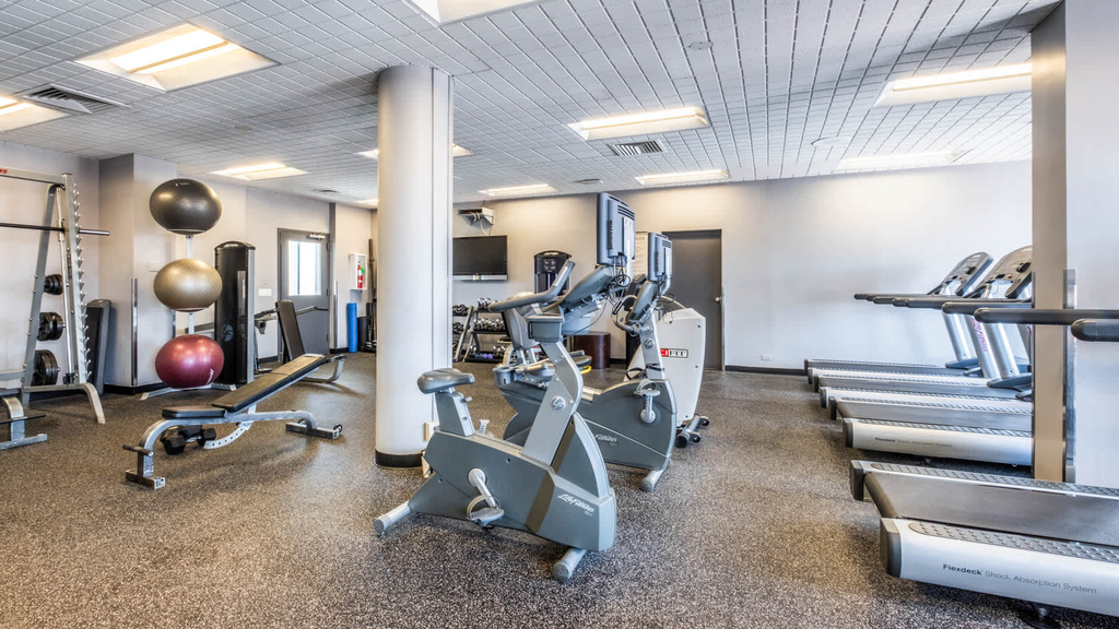750 Columbus Ave. - Photo 26