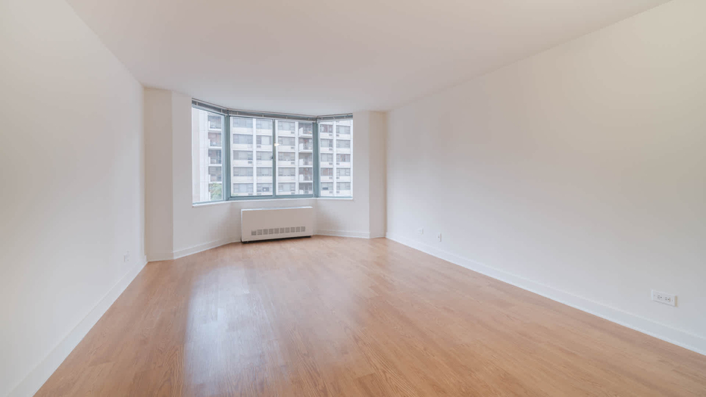 750 Columbus Ave. - Photo 12