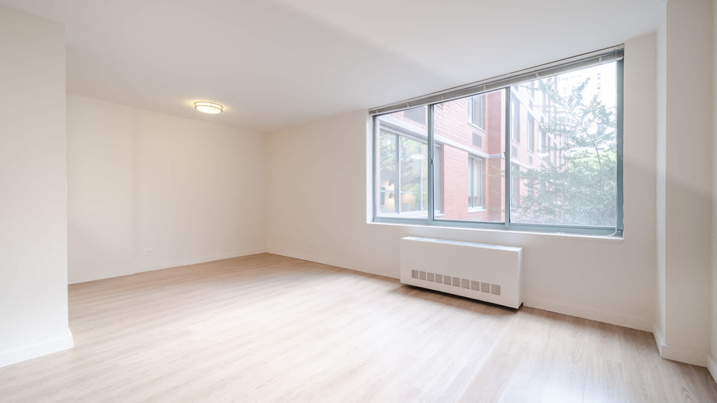 750 Columbus Ave. - Photo 21
