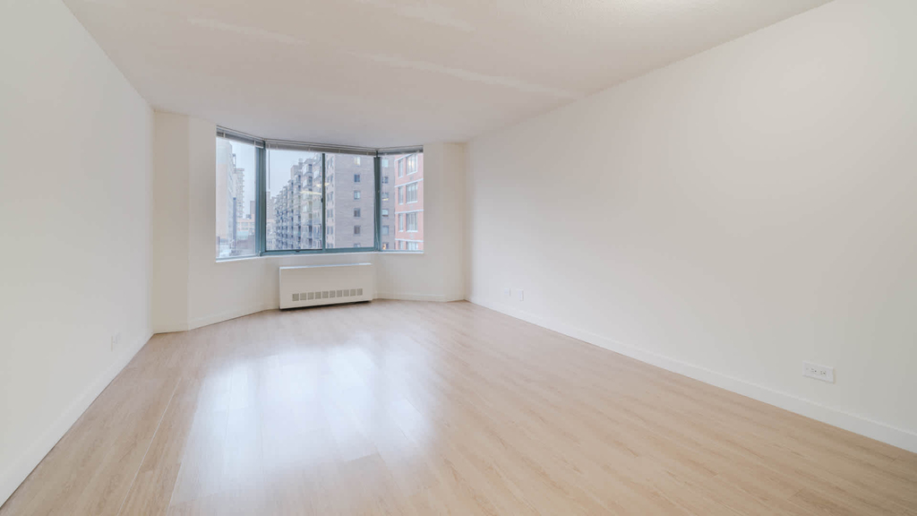750 Columbus Ave. - Photo 46
