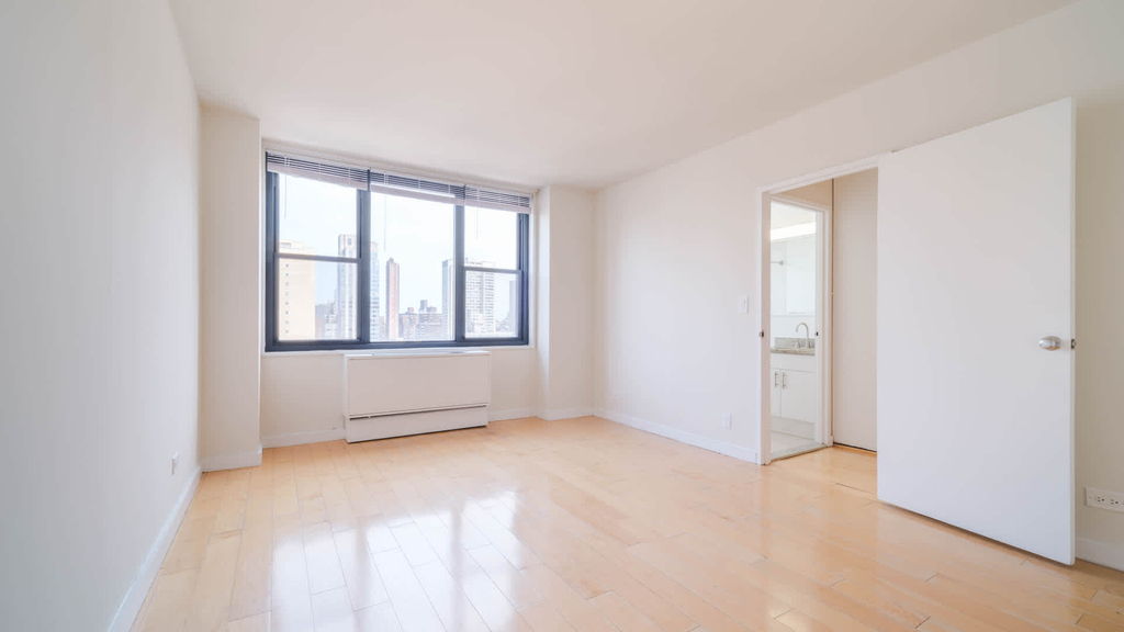 303 E 83rd St. - Photo 13