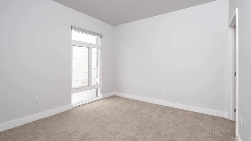 285 8th Ave N. - Photo 13