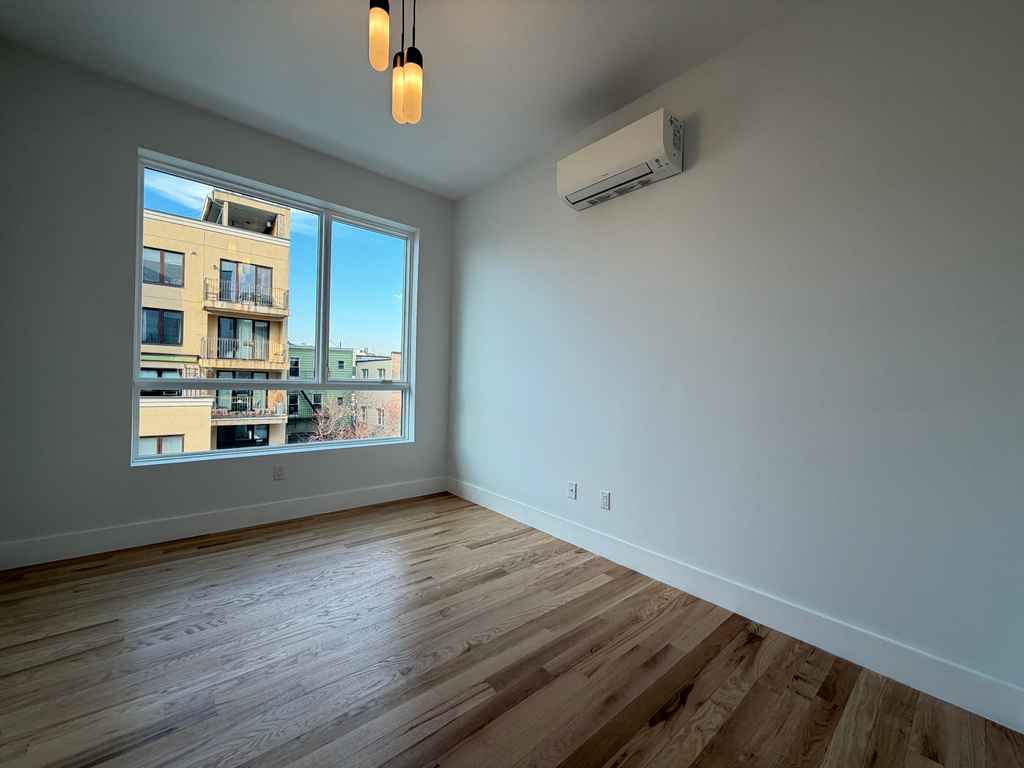 193 Withers Street - Photo 9