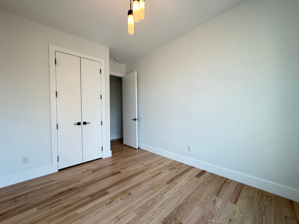 193 Withers Street - Photo 10