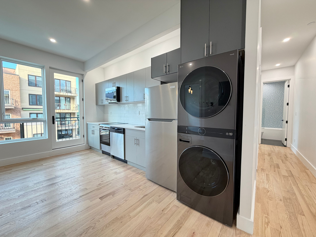 193 Withers Street - Photo 0