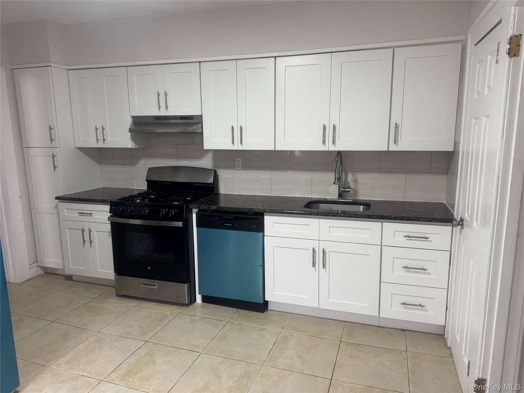 267 Schenck, Right Side Avenue - Photo 5