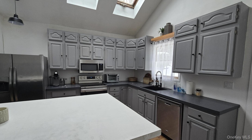 537 Old Tacy Road - Photo 10