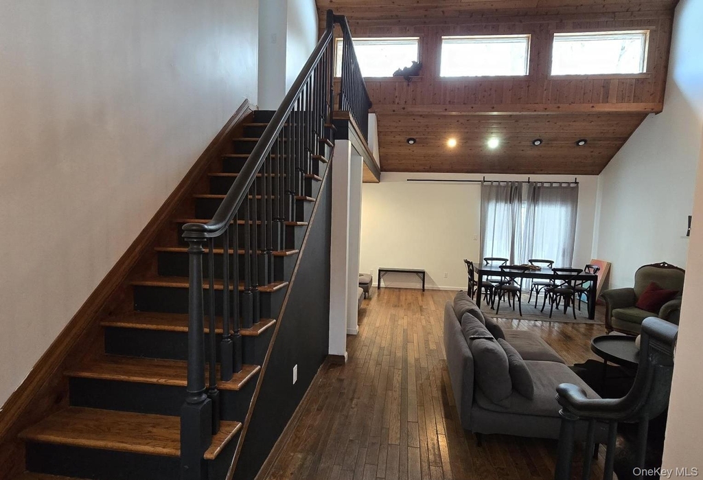 537 Old Tacy Road - Photo 3