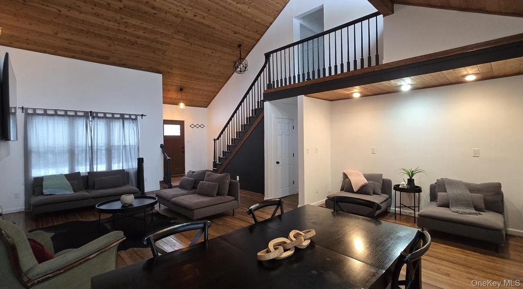537 Old Tacy Road - Photo 5