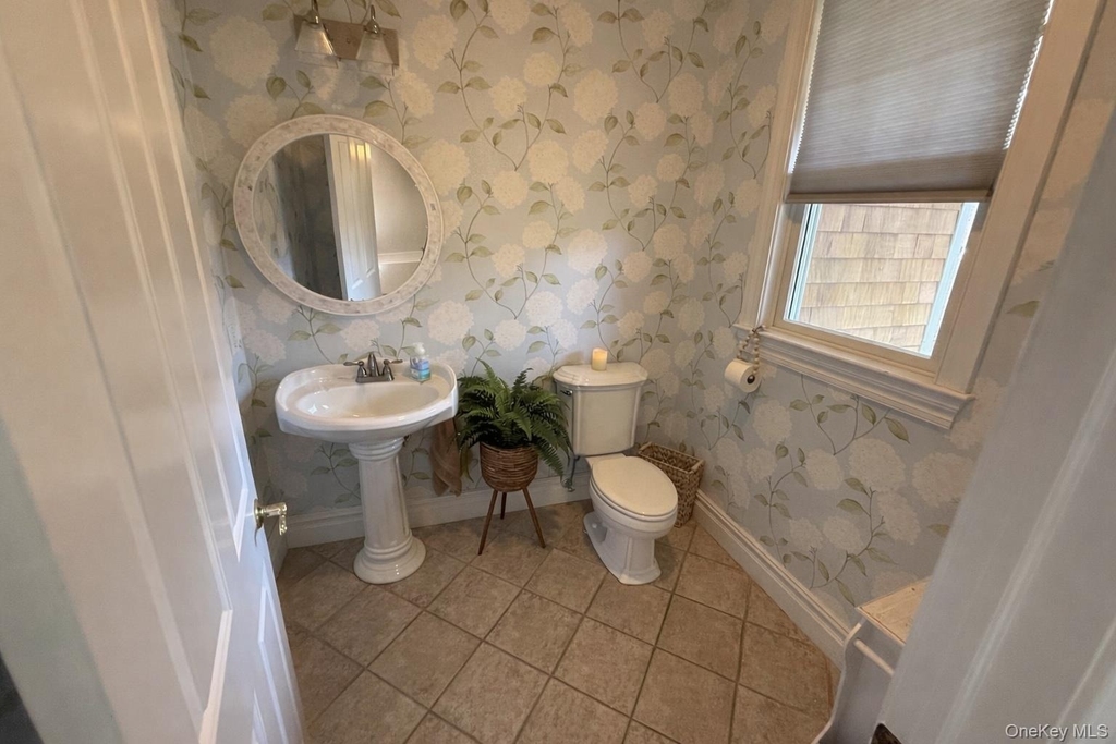 2465 Fairway Drive - Photo 13