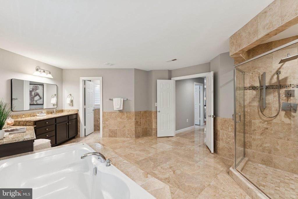 7351 Nicole Marie Court - Photo 23